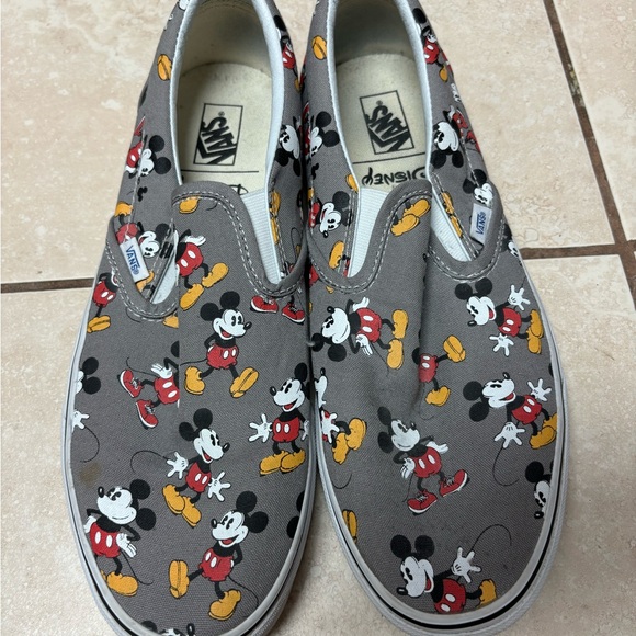 Vans Off The Wall Unisex X Disney Mickey Mouse  Classic Slip-On Shoes size 12 - Picture 2 of 6
